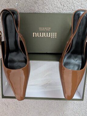 NWT Iiimmu Closed Toe Slingback Stiletto Heels